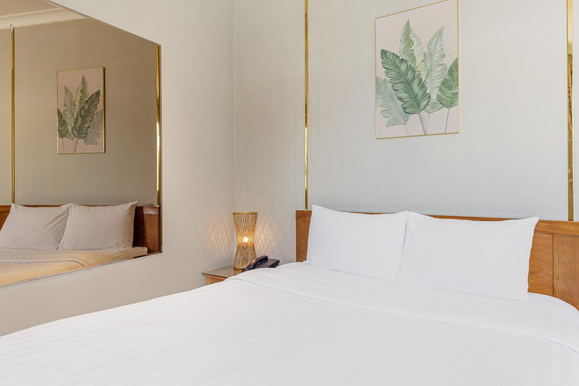 Collection O Le Grand - The Sun Hotel