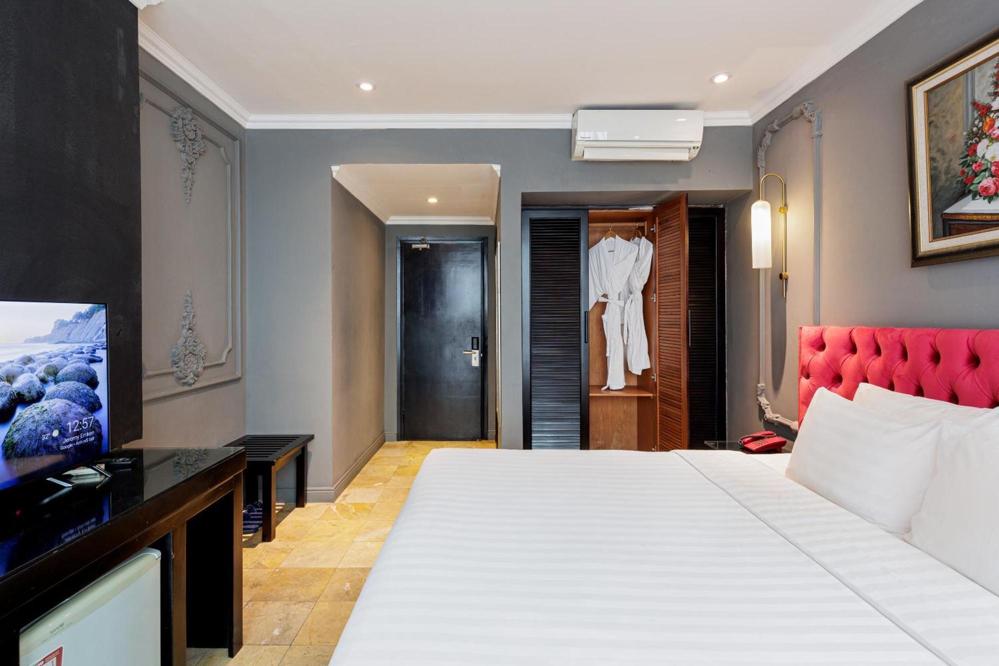 Collection O Le Grand - The Sun Hotel