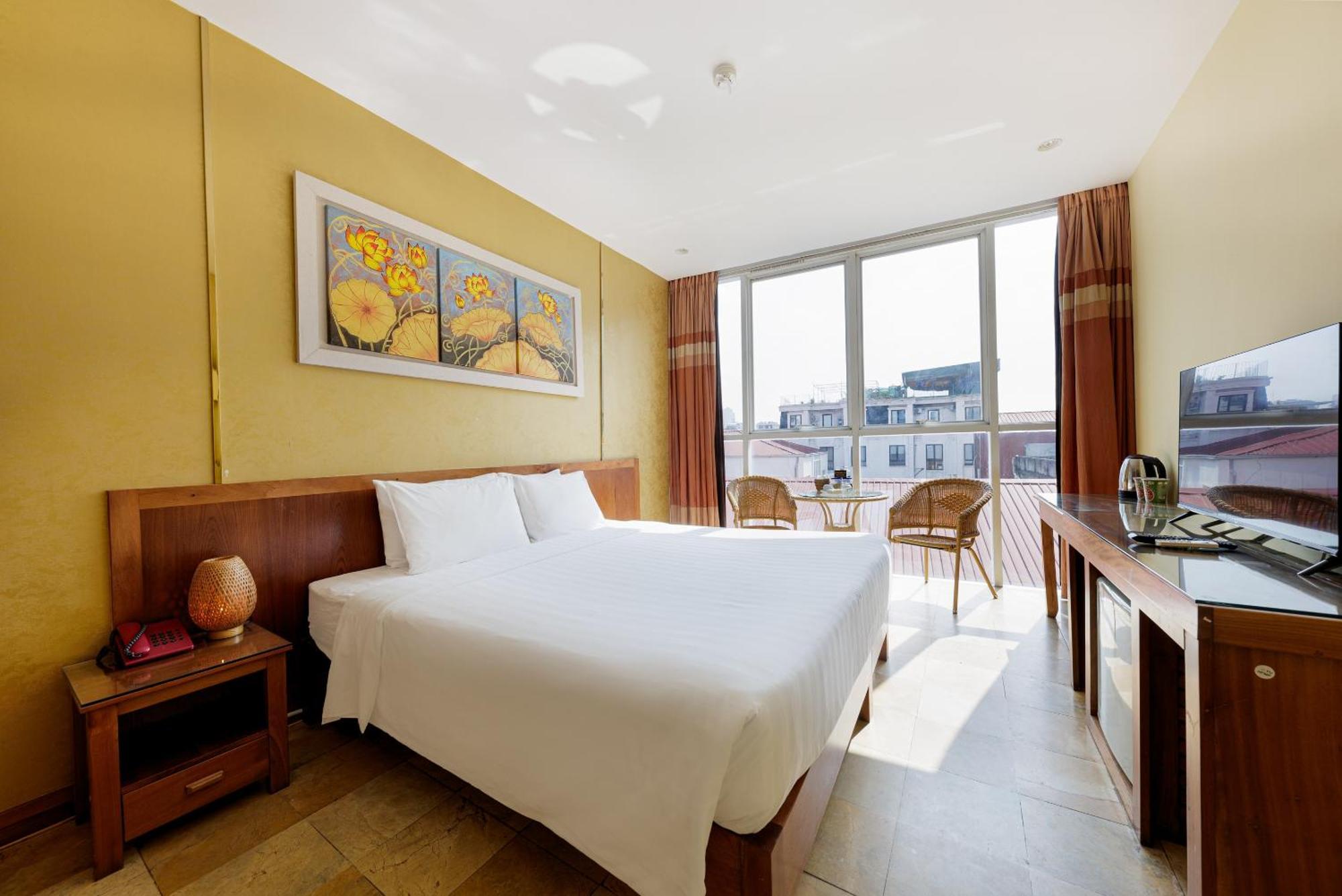 Collection O Le Grand - The Sun Hotel 3*